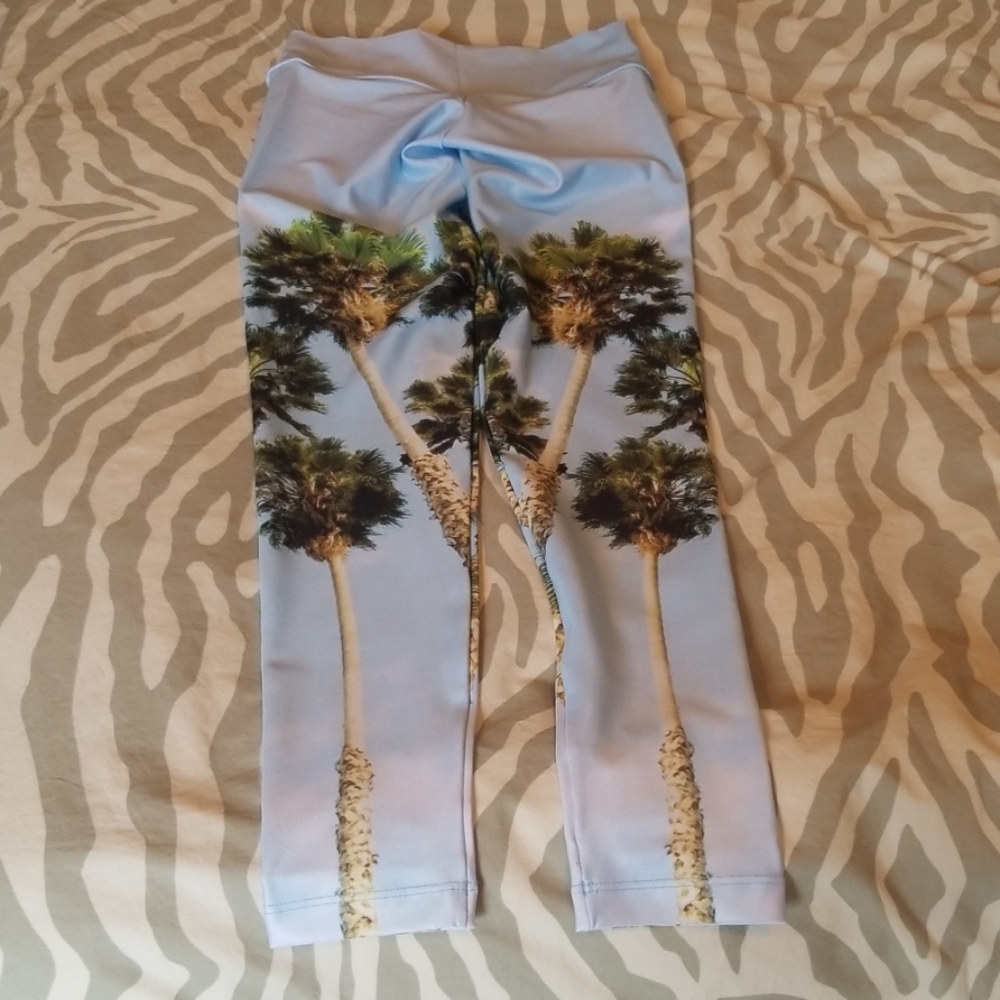NWT Fit Mama "Miami" Palm Tree Leggings Small